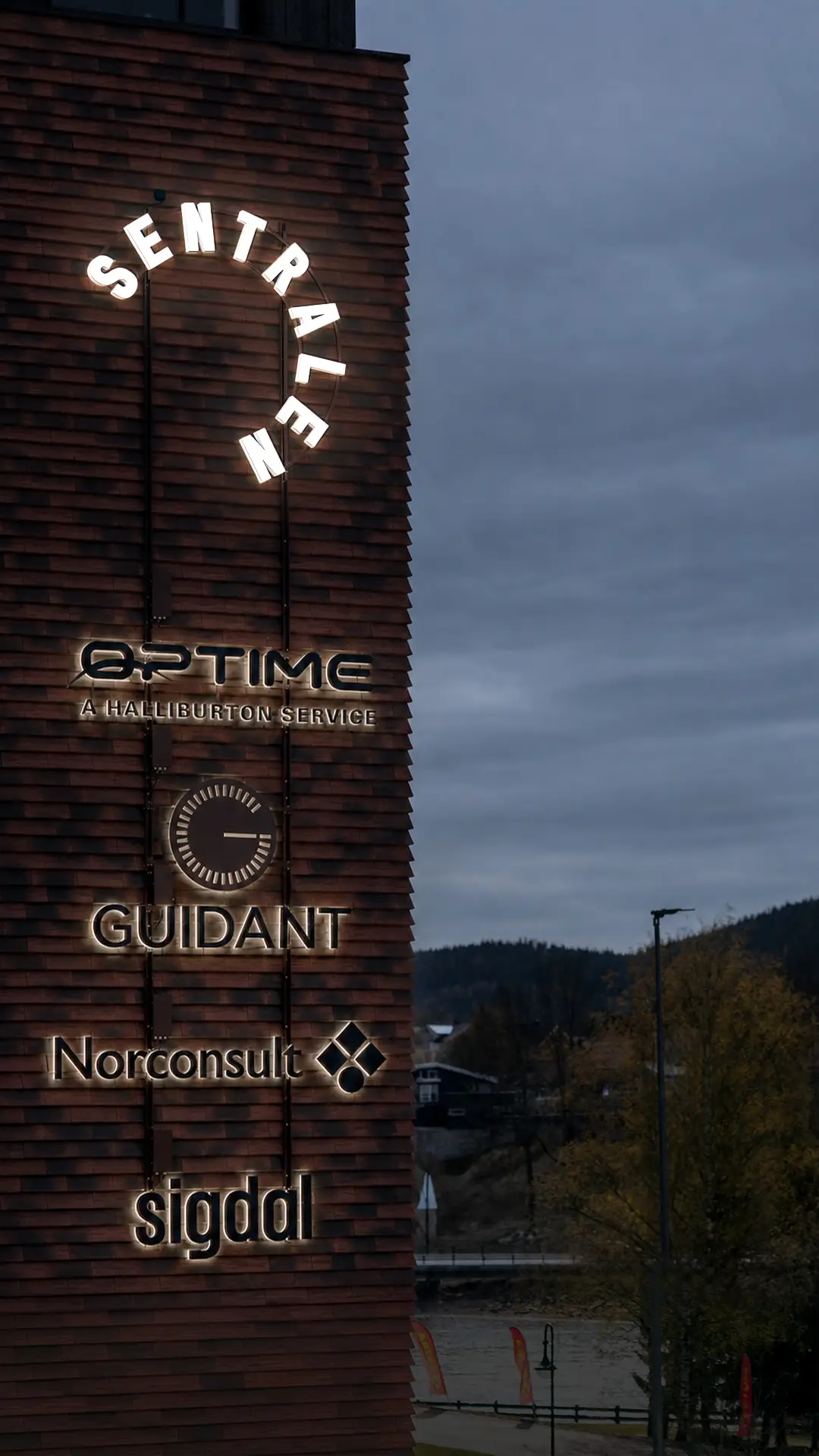 Innvendig skilting og wayfinding på Sentralen